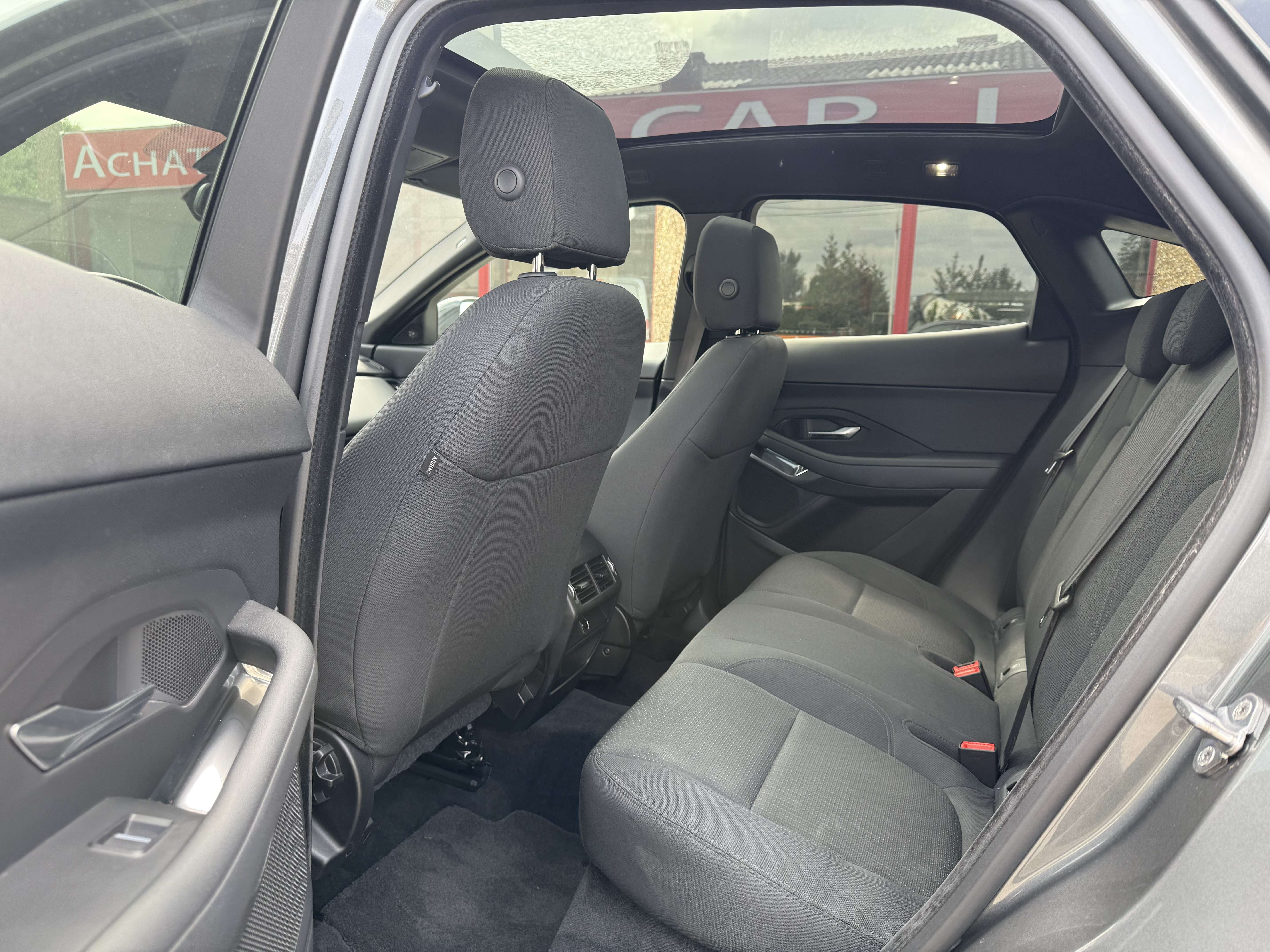 Jaguar E-Pace 2.OD 15OCV AWD BOITE AUTO GPS LED PANORAMIQUE FULL