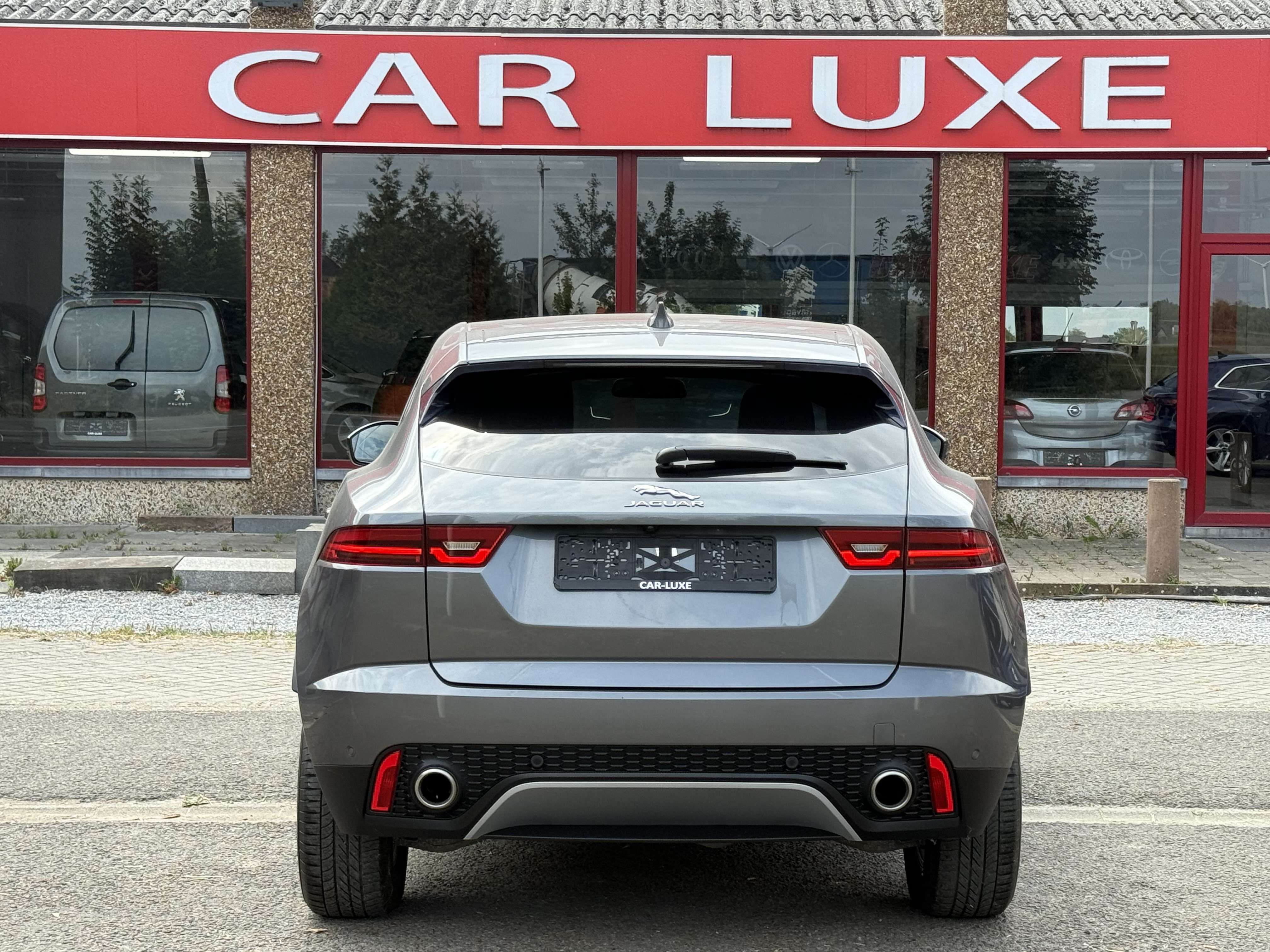 Jaguar E-Pace 2.OD 15OCV AWD BOITE AUTO GPS LED PANORAMIQUE FULL