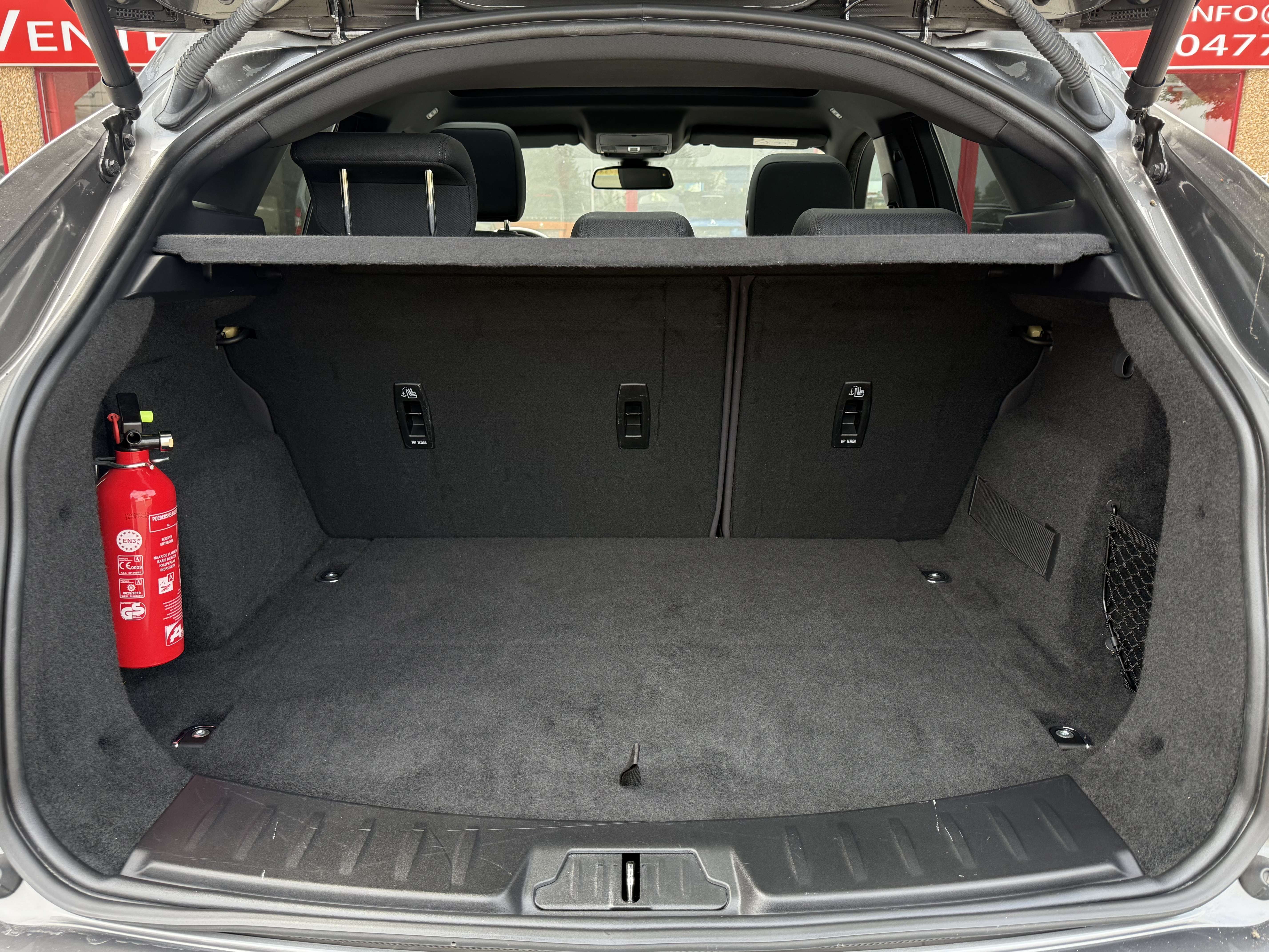 Jaguar E-Pace 2.OD 15OCV AWD BOITE AUTO GPS LED PANORAMIQUE FULL