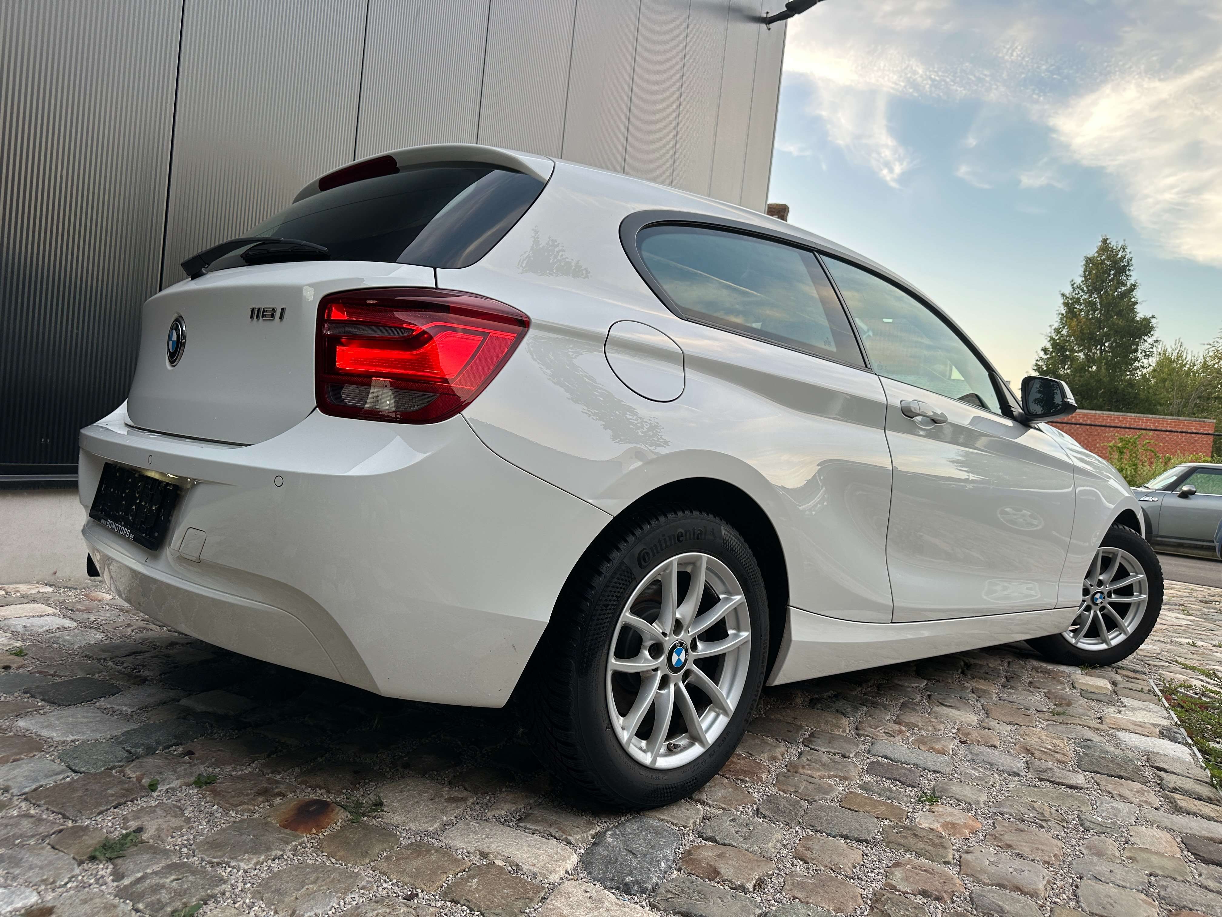BMW 116 116i,SPORTHATCH/ XENON+LED/PDC/Alu/LEZ ok/GARANTIE