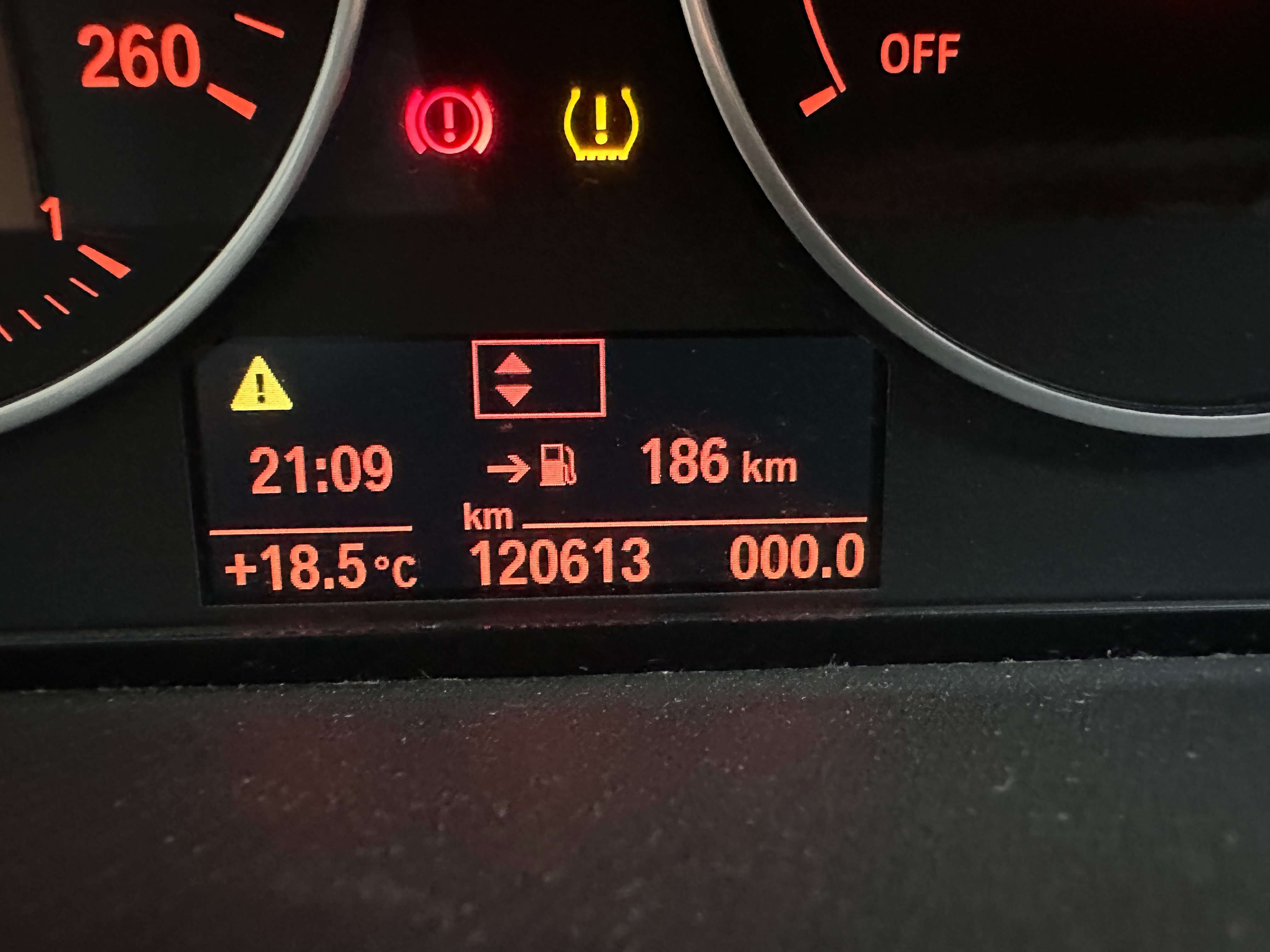 BMW 116 116i,SPORTHATCH/ XENON+LED/PDC/Alu/LEZ ok/GARANTIE