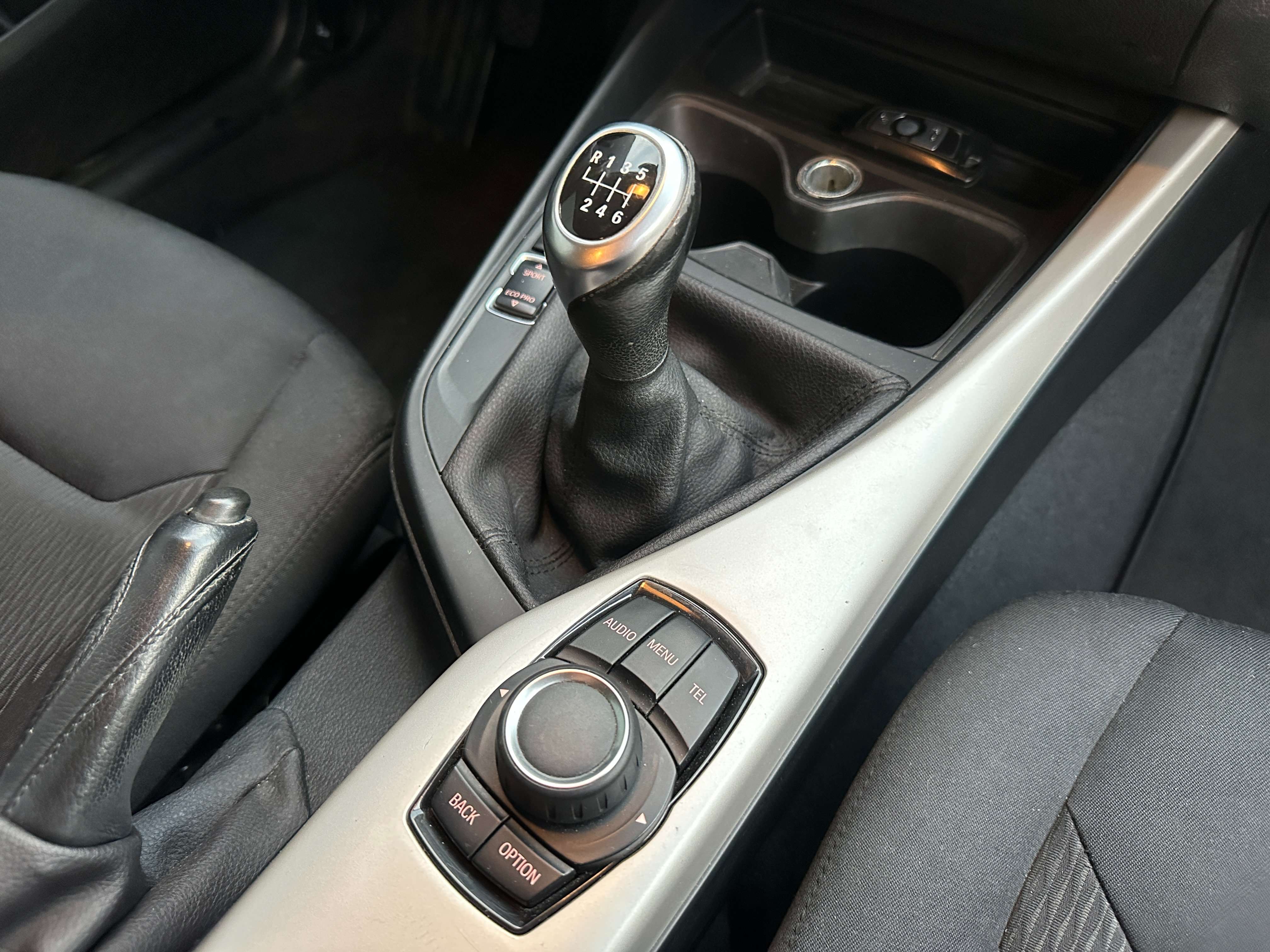 BMW 116 116i,SPORTHATCH/ XENON+LED/PDC/Alu/LEZ ok/GARANTIE