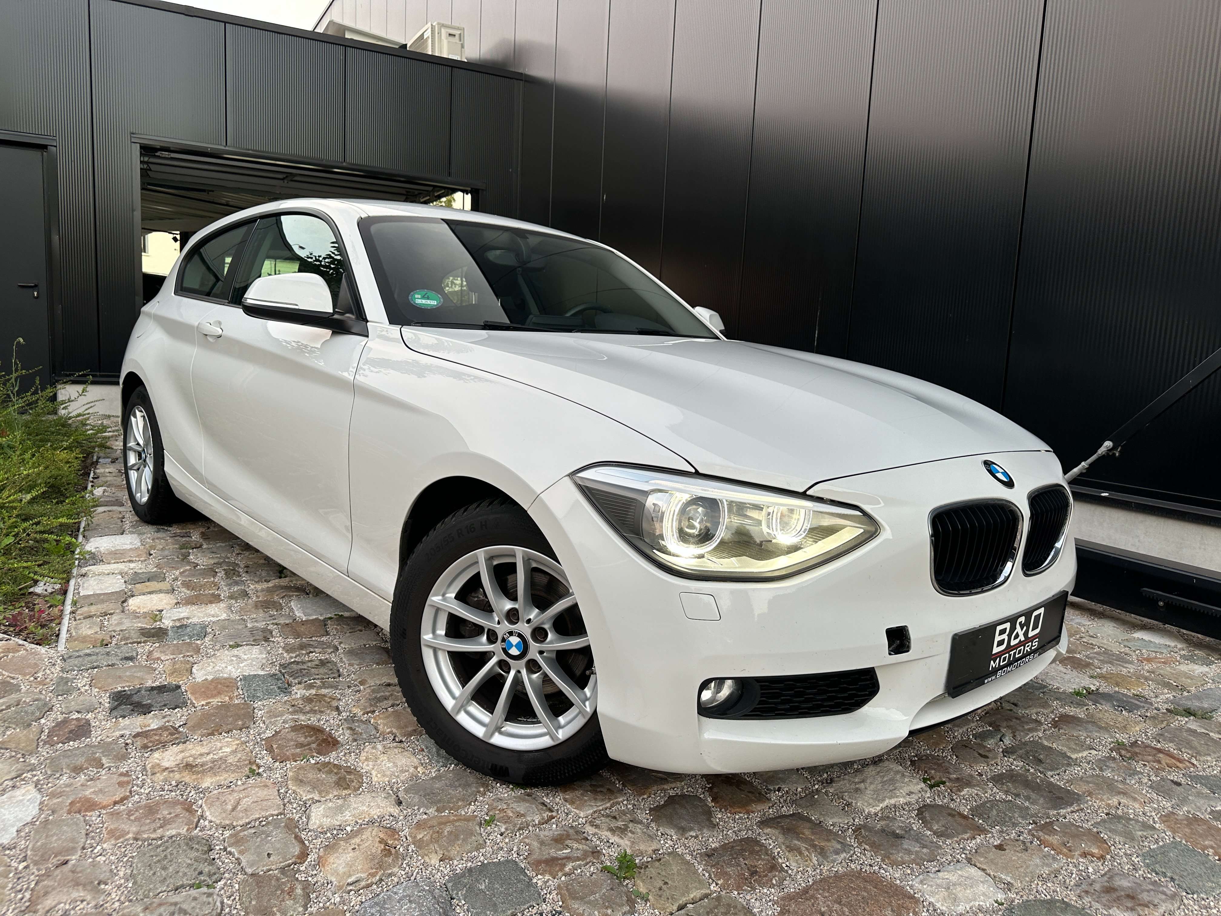 BMW 116 116i,SPORTHATCH/ XENON+LED/PDC/Alu/LEZ ok/GARANTIE