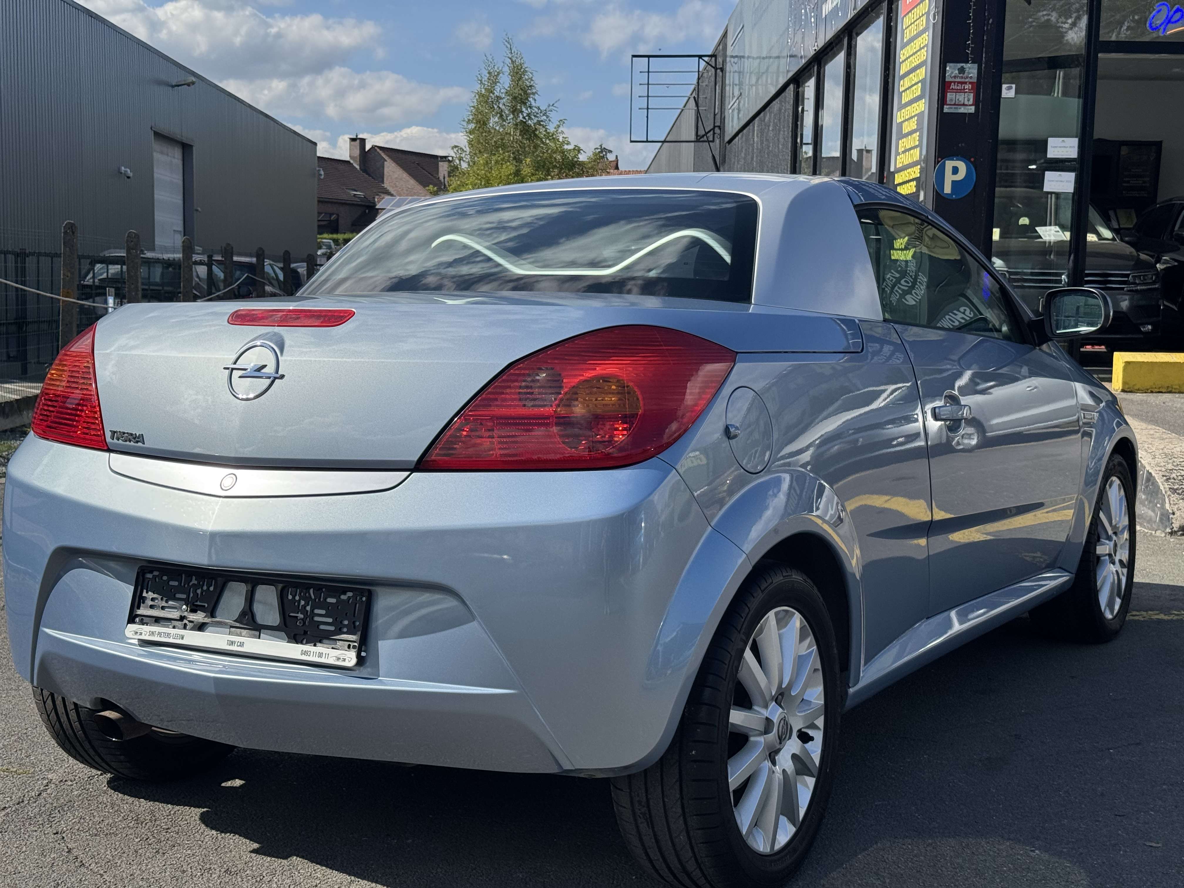 Opel Tigra Tigra Twintop 1.4i XEP 16v Cosmo