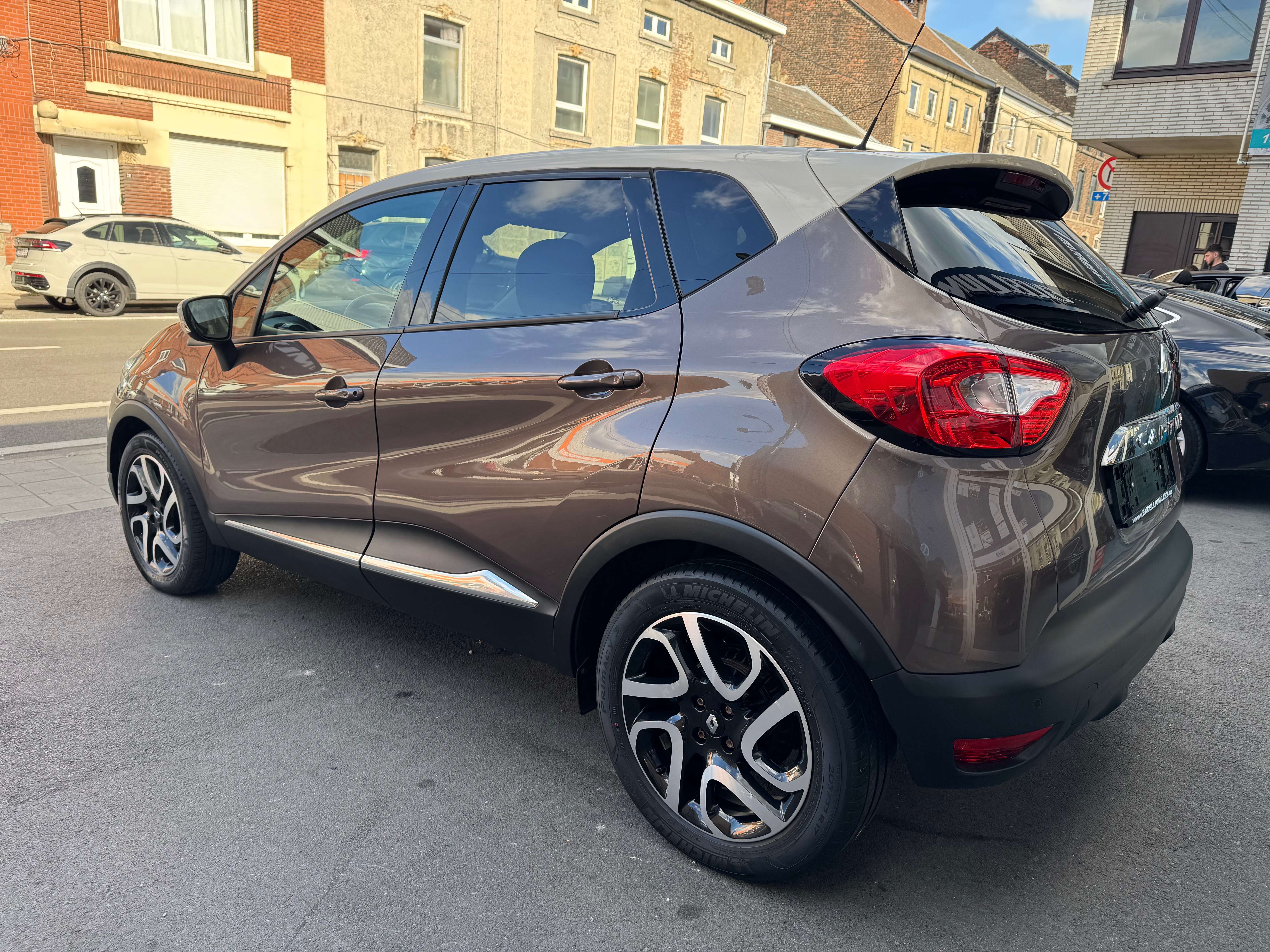 Renault Captur 1.2TCe Zen Boite Auto Gps Jante Clim Radar Carnet