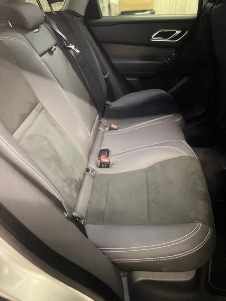 Land Rover Range Rover Velar 2.0 D180 4WD HSE STANDARD AUTO