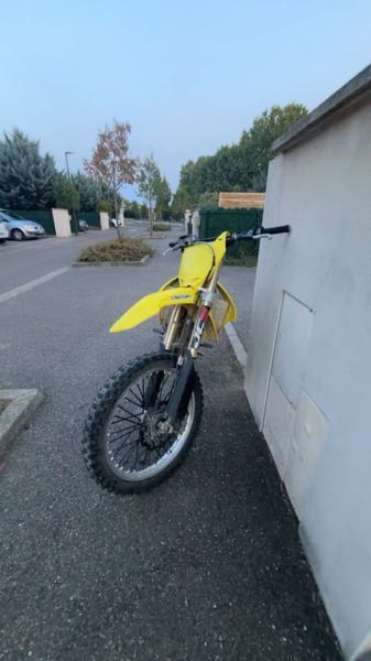 SUZUKI RM-Z