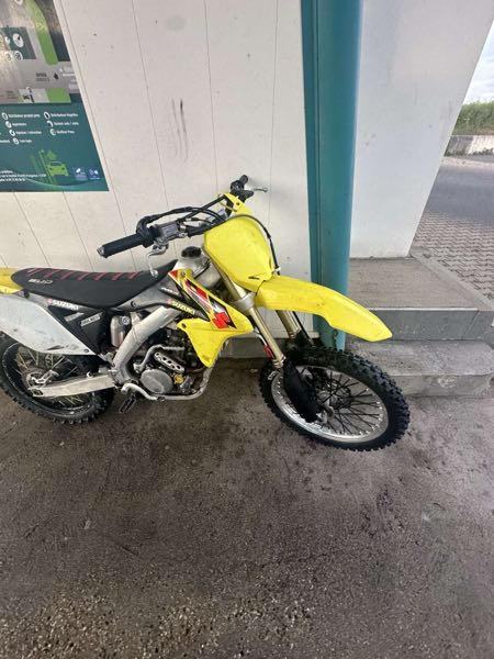SUZUKI RM-Z
