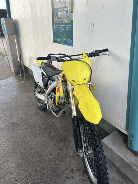 SUZUKI RM-Z