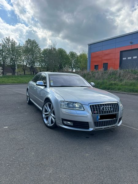 Audi S8 II 5.2 V10 FSI 450 36CV QUATTRO