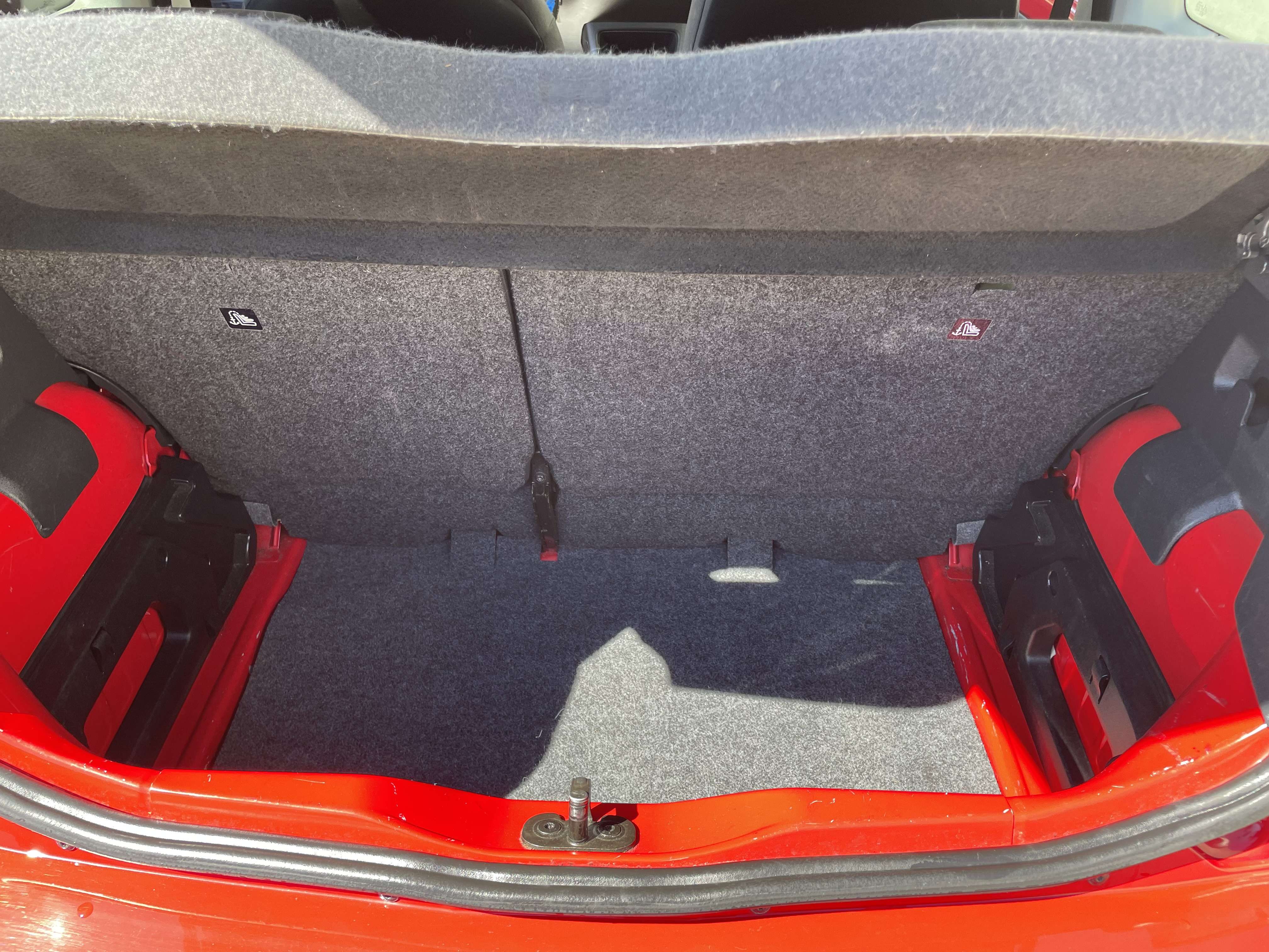 Volkswagen up! 1.0i Move up!/Climatisation/Idéal jeunes!!!