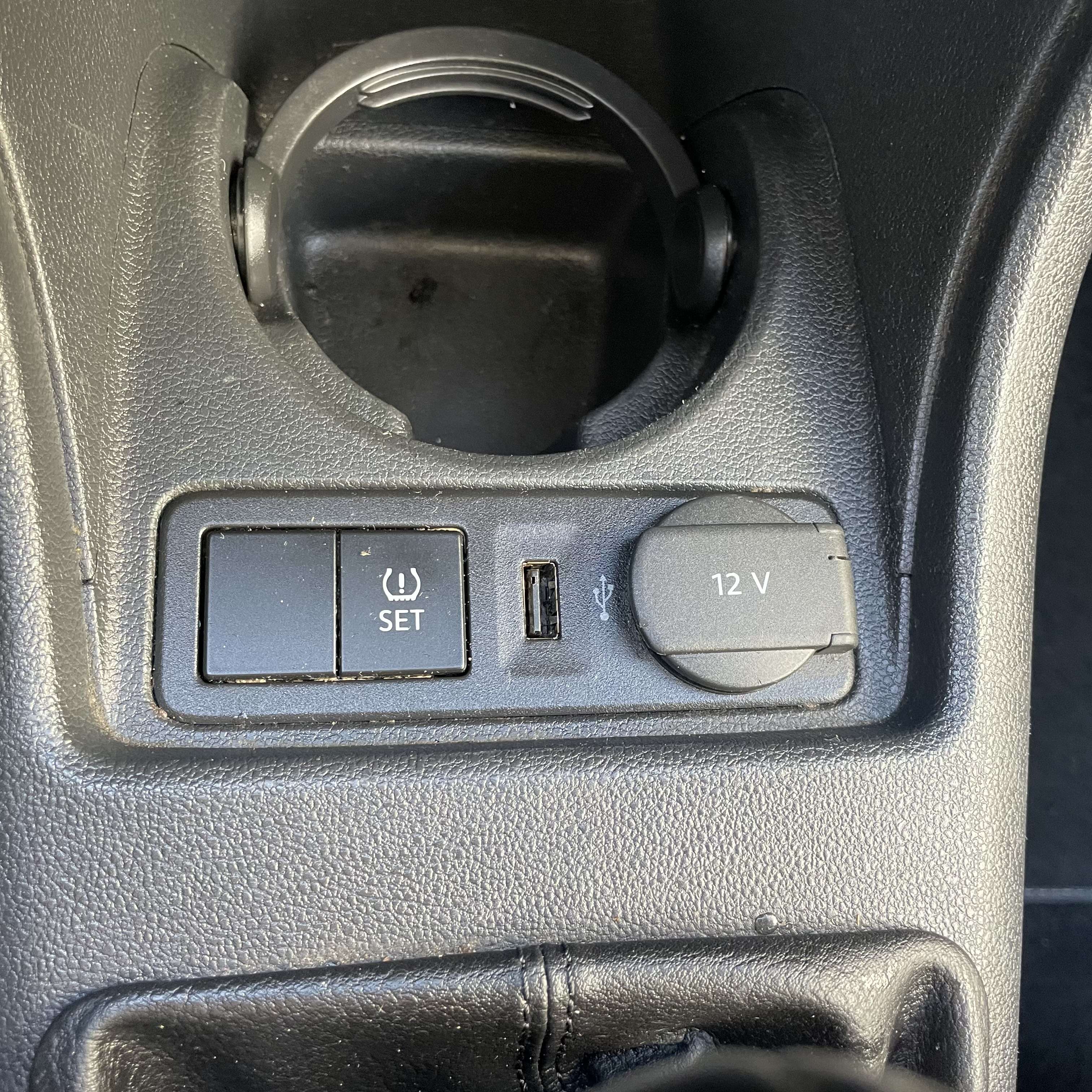 Volkswagen up! 1.0i Move up!/Climatisation/Idéal jeunes!!!