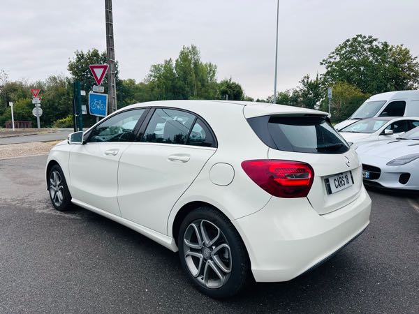 Mercedes-Benz Classe A III (2) 180 D SENSATION