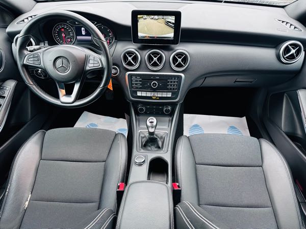 Mercedes-Benz Classe A III (2) 180 D SENSATION
