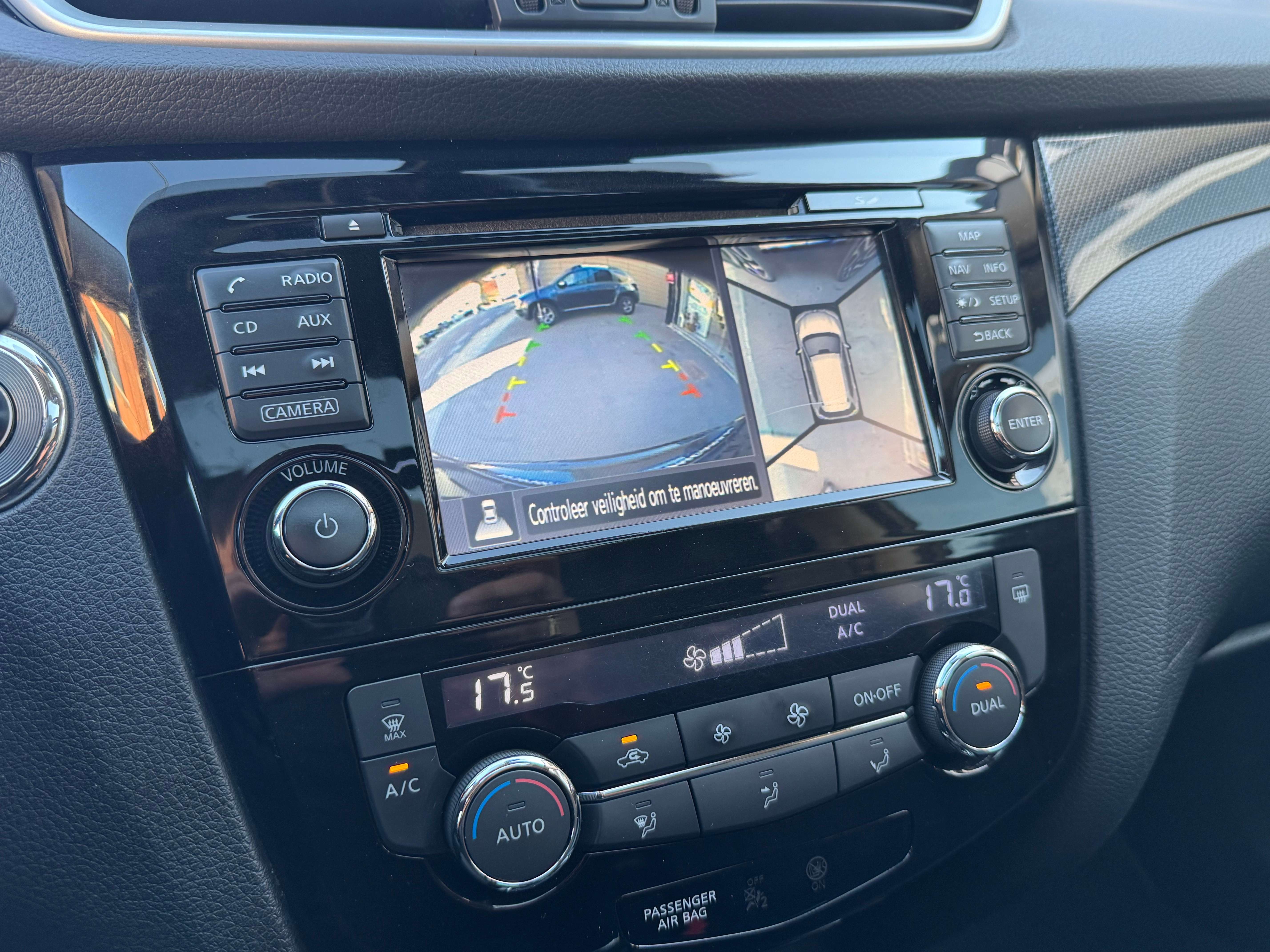Nissan X-Trail X-Trail 1.6 DIG-T 2WD Toit Pano Cam360 Gps Carnet