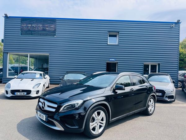 Mercedes-Benz Gla (2) 220 D SENSATION 4MATIC 7G-DCT
