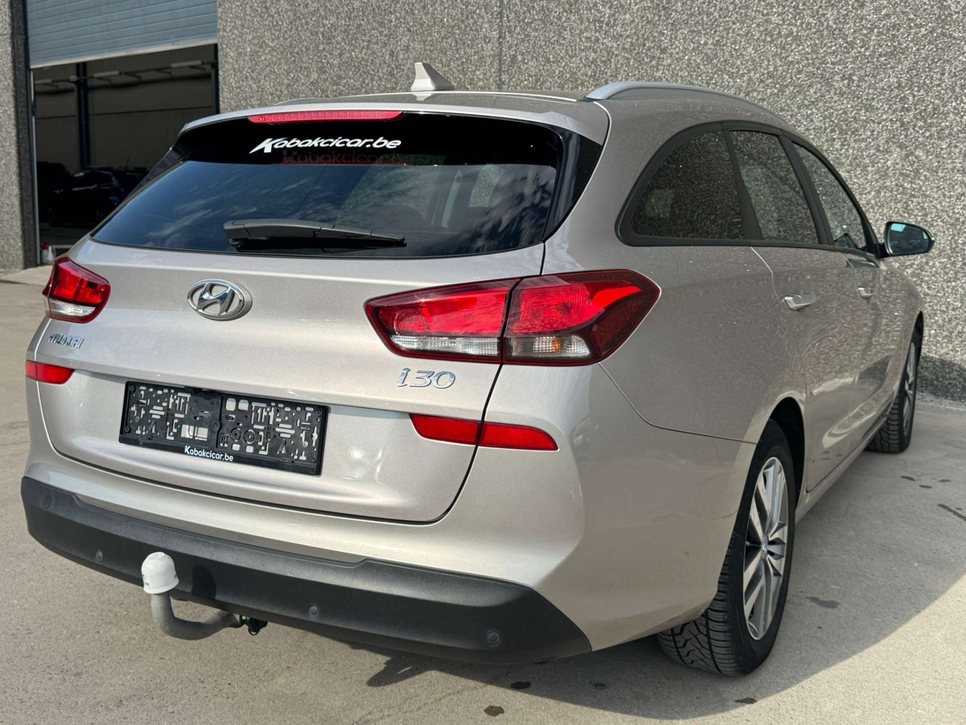Hyundai i30 SW 1.6 CRDi 116cv/CARPLAY/CAPTEURS/AC/BT/GARANTIE