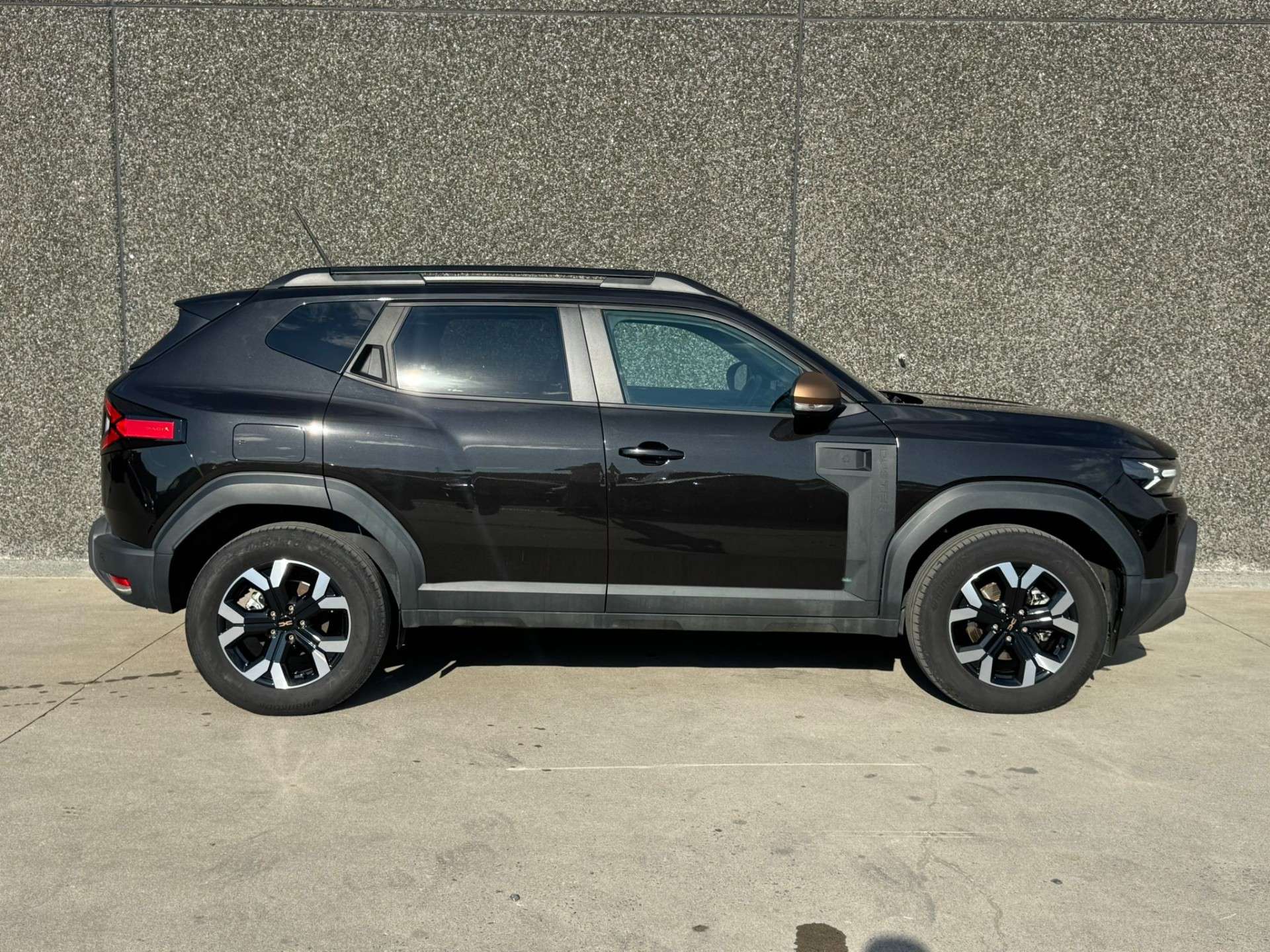 Dacia Duster Hybride 1.6 140cv/CARPLAY/CAMERA/AC/BT/GARANTIE