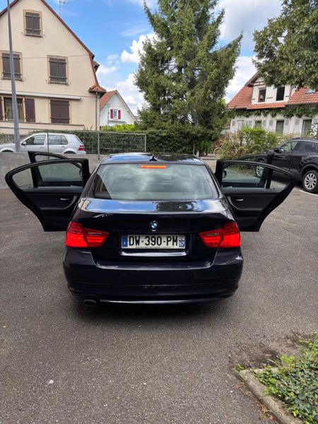 Bmw Serie 3 (E90) 318IA 143 PREMIERE