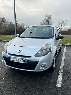 Renault Clio III (2) 1.5 DCI 75 BUSINESS 5P ECO2 EURO5