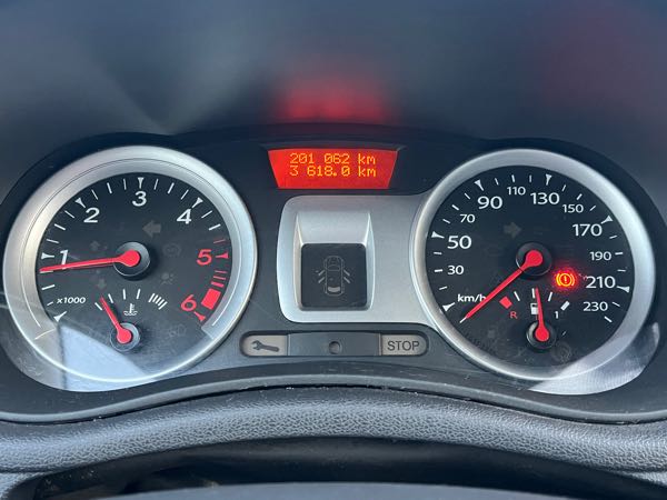Renault Clio III (2) 1.5 DCI 75 BUSINESS 5P ECO2 EURO5