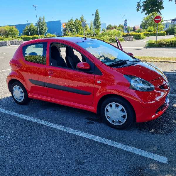 Toyota Aygo (2) 1.0 VVT-I ACTIVE 5P
