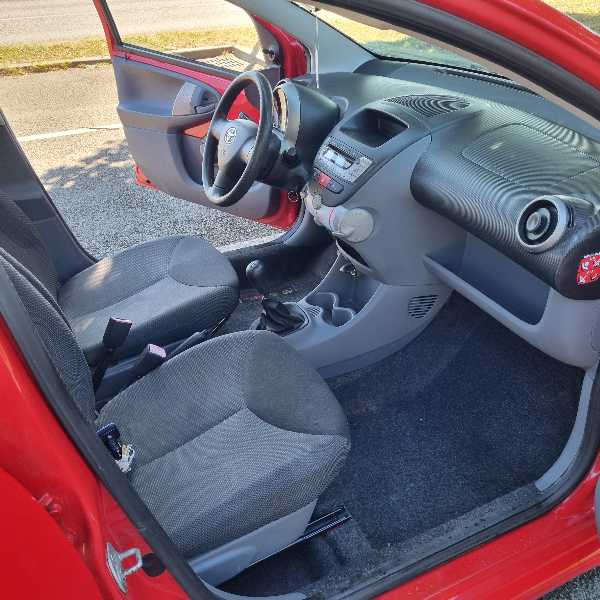Toyota Aygo (2) 1.0 VVT-I ACTIVE 5P