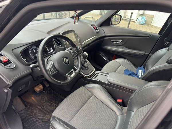 Renault Scenic IV 1.3 TCE 140 INTENS EDC 21
