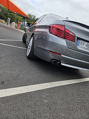 Bmw Serie 5 (F10) 520D 184 SPORT DESIGN