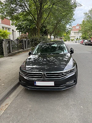 Volkswagen Passat VIII (2) SW 2.0 TDI 122 EVO SCR BUSINESS DSG7