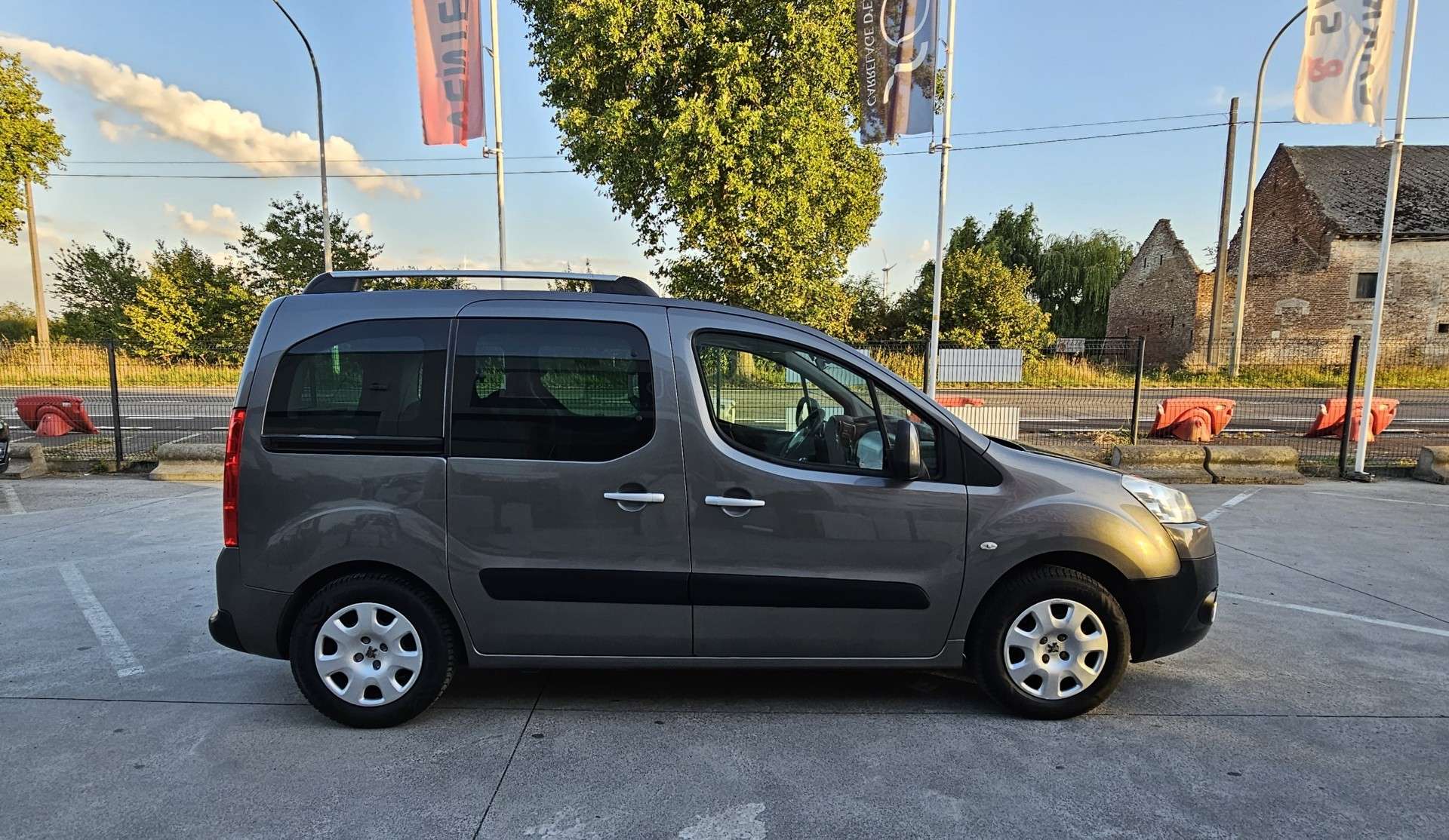 Peugeot Partner Partner Tepee 1.6i Premium - Garantie