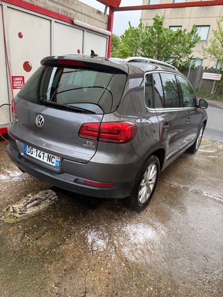 Volkswagen Tiguan (2) 2.0 TDI 110 BLUEMOTION TECHNOLOGY CARAT