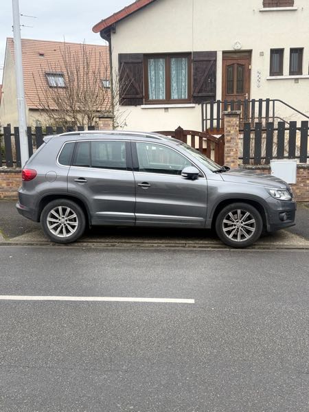 Volkswagen Tiguan (2) 2.0 TDI 110 BLUEMOTION TECHNOLOGY CARAT