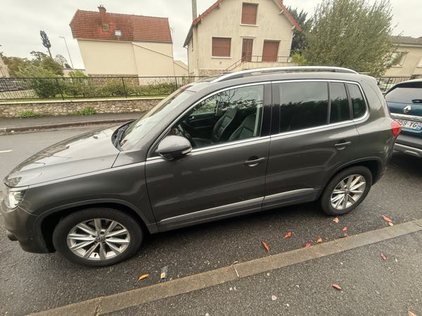 Volkswagen Tiguan (2) 2.0 TDI 110 BLUEMOTION TECHNOLOGY CARAT