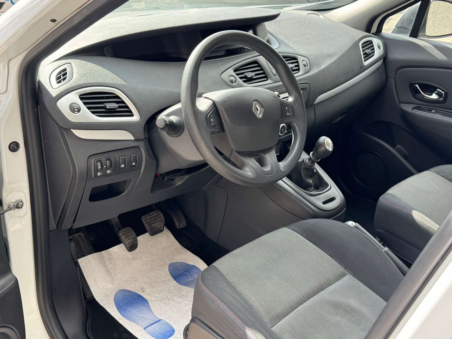Renault Scenic 1.5 dCi 110cv/7 PLACES/CAPTEURS/GARANTIE 12 MOIS