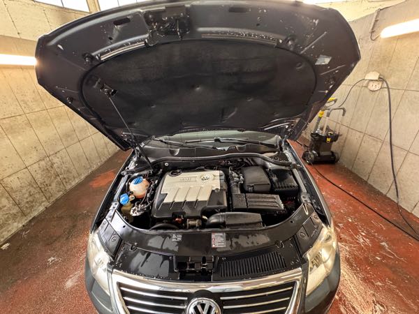 Volkswagen Passat VII 2.0 TDI 140 FAP BLUEMOTION TECHNOLOGY CONFORTLINE DSG6