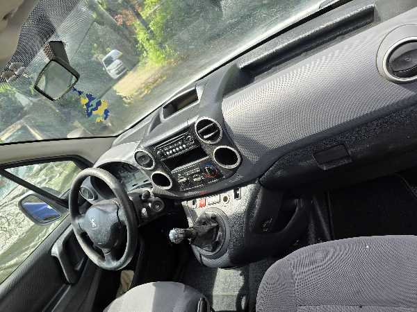 Peugeot Partner II (2) 1.6 HDI 90 121 L2