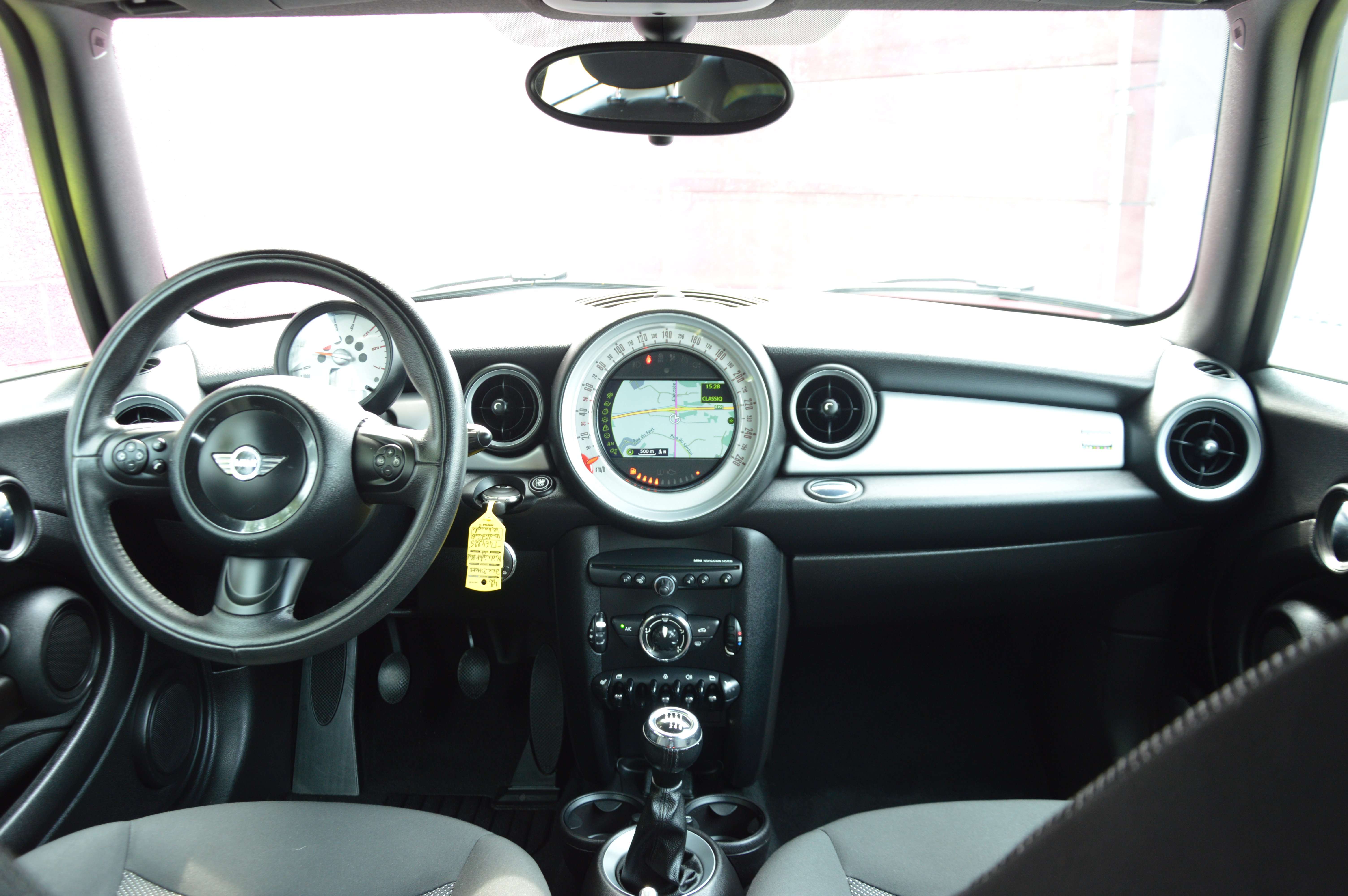 MINI One D Mini 1.6D NAV CLIM CRUIS 88.208KM