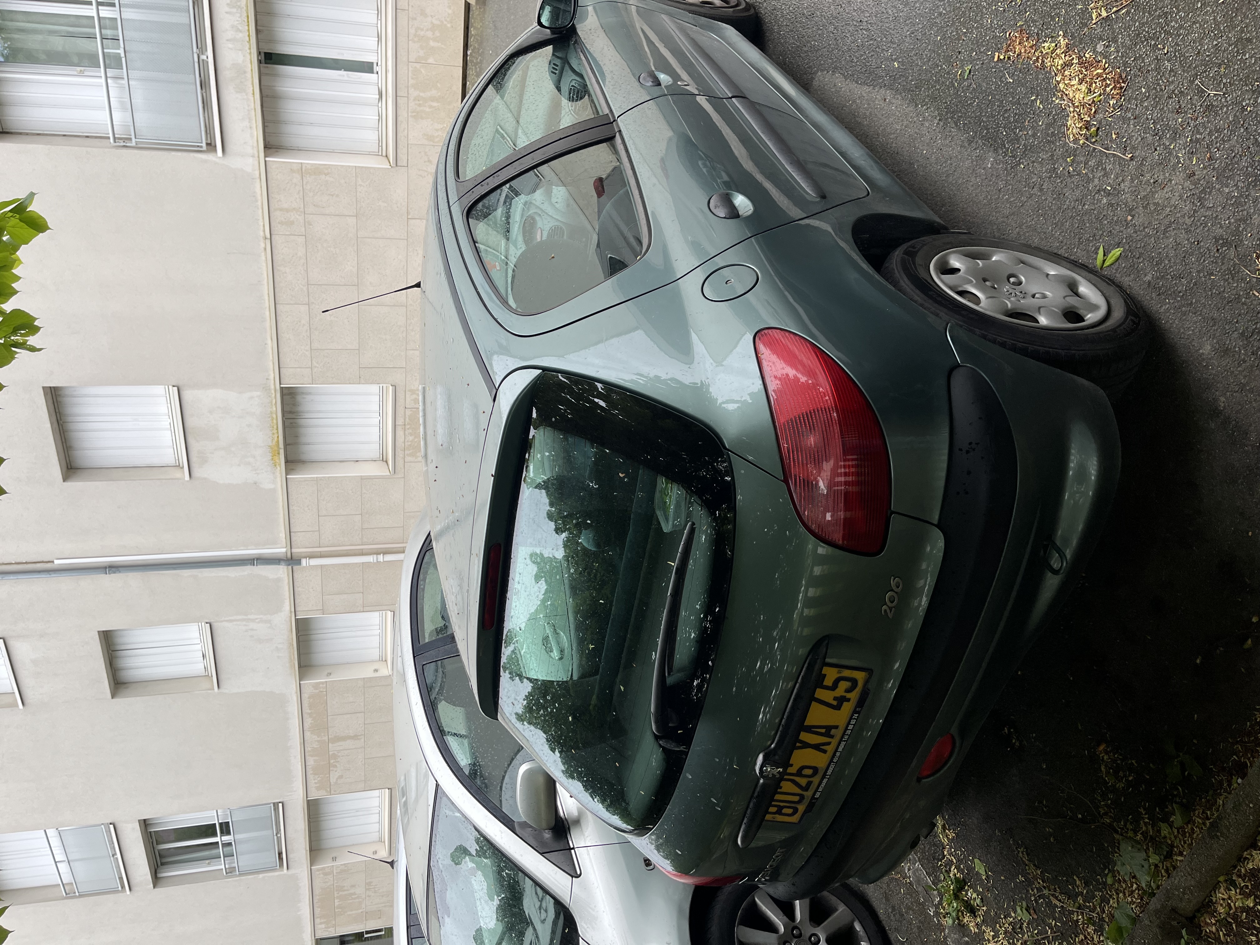 Peugeot 206 (2) 1.4 75 GENERATION 5P