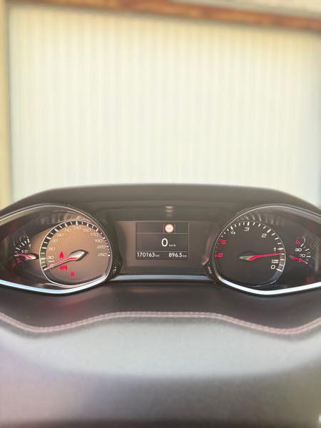 Peugeot 308 II (2) 1.5 BLUEHDI 130 GT LINE