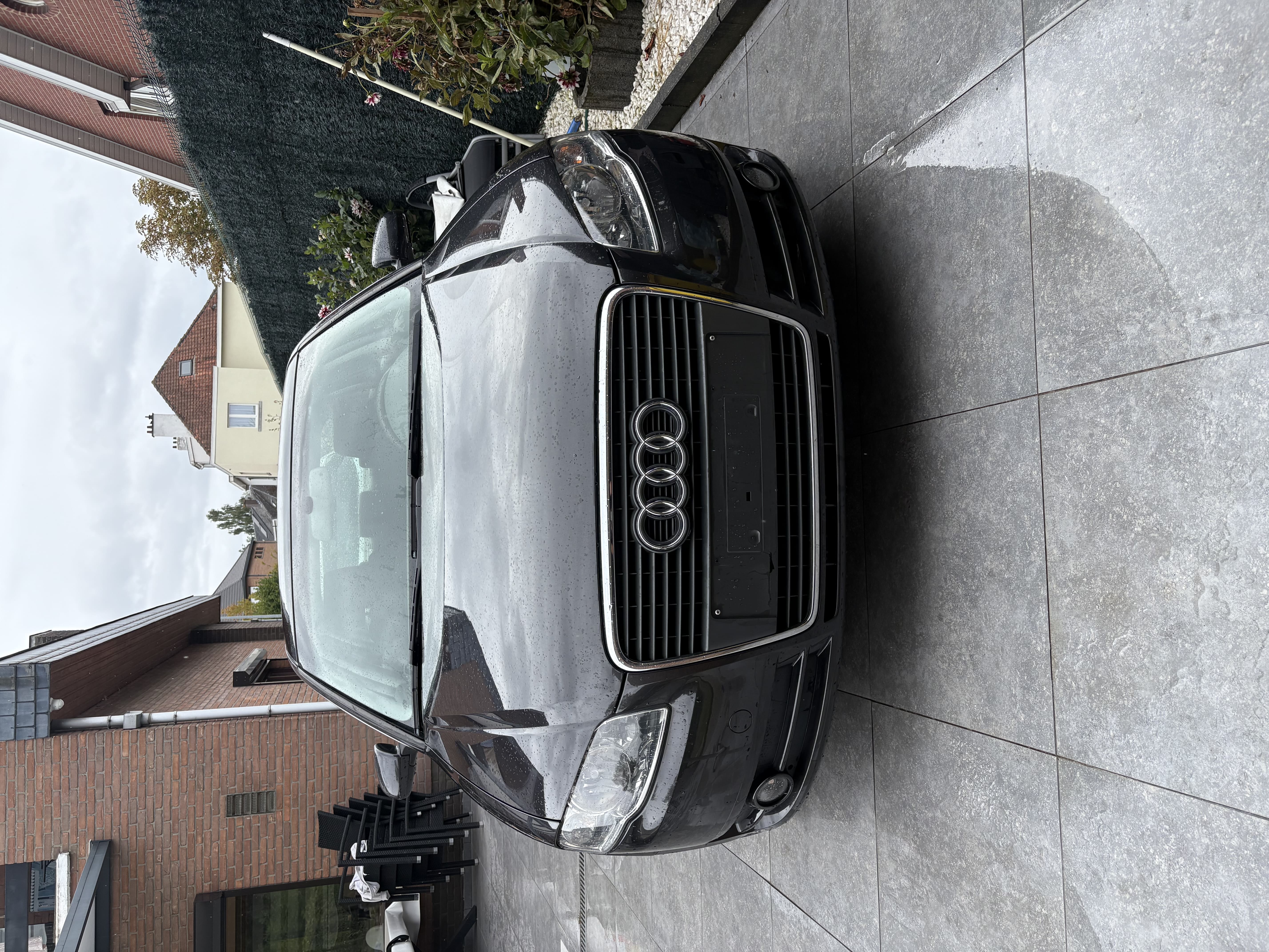 Audi A4 III 1.8 T 163 AMBITION