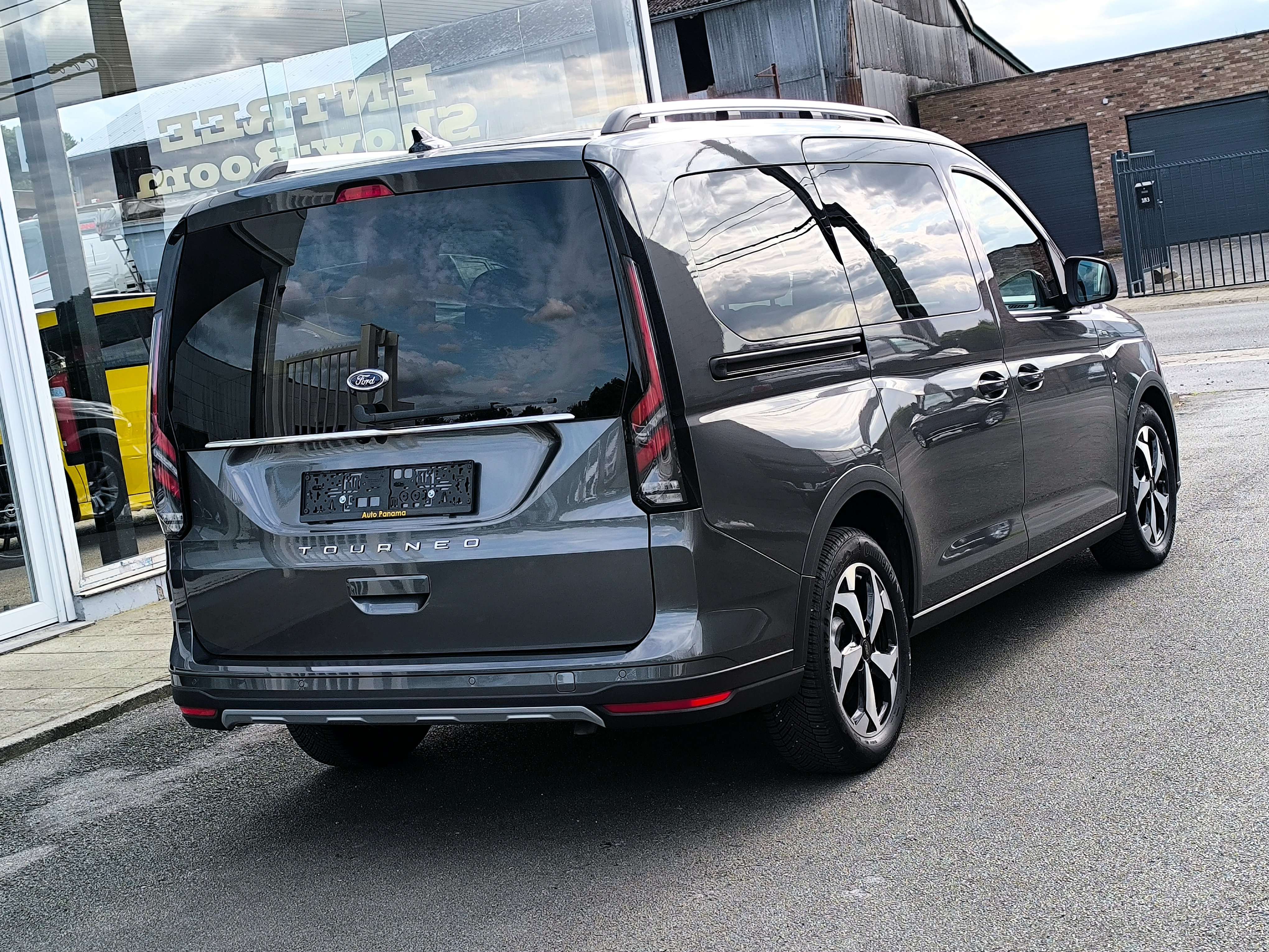 Ford Tourneo Connect 2.0 TDCİ ACTİVE BOİTE AUTO 7 PL GARANTIE 5 ANS