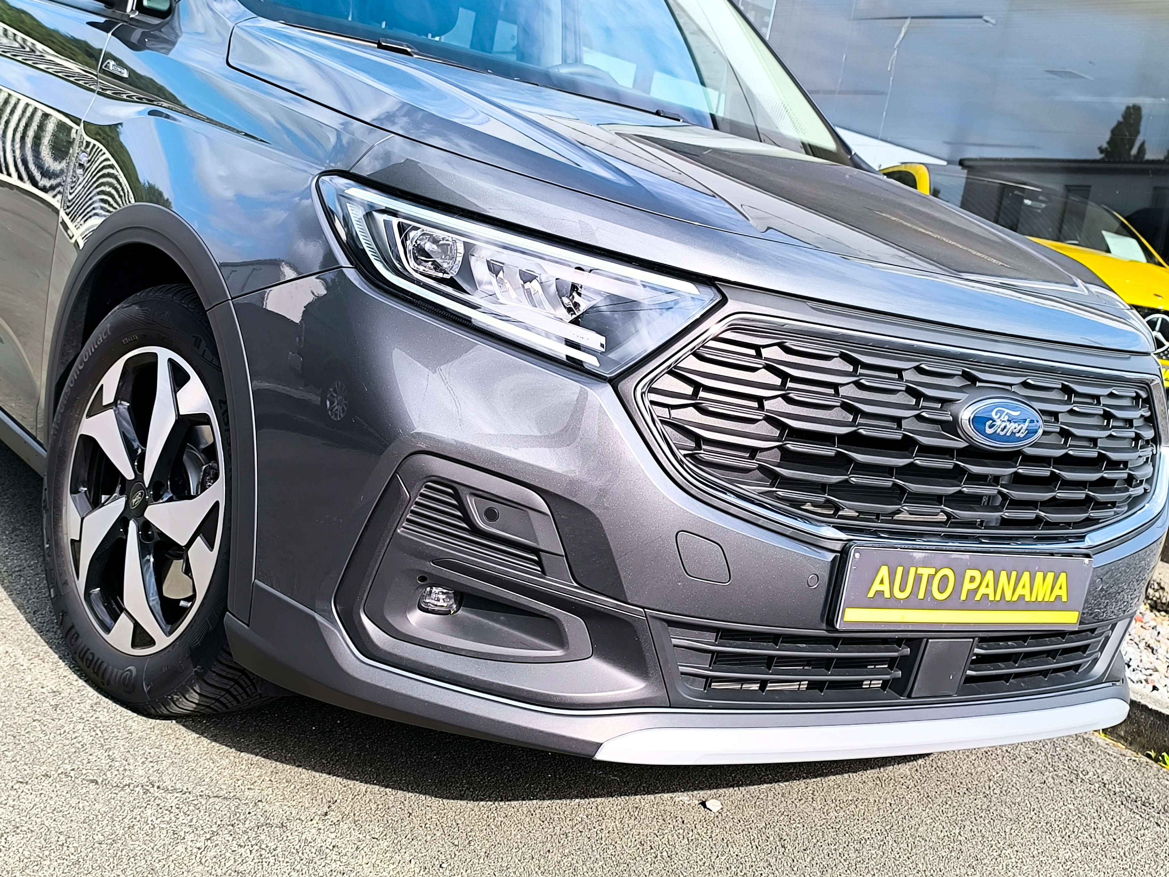 Ford Tourneo Connect 2.0 TDCİ ACTİVE BOİTE AUTO 7 PL GARANTIE 5 ANS