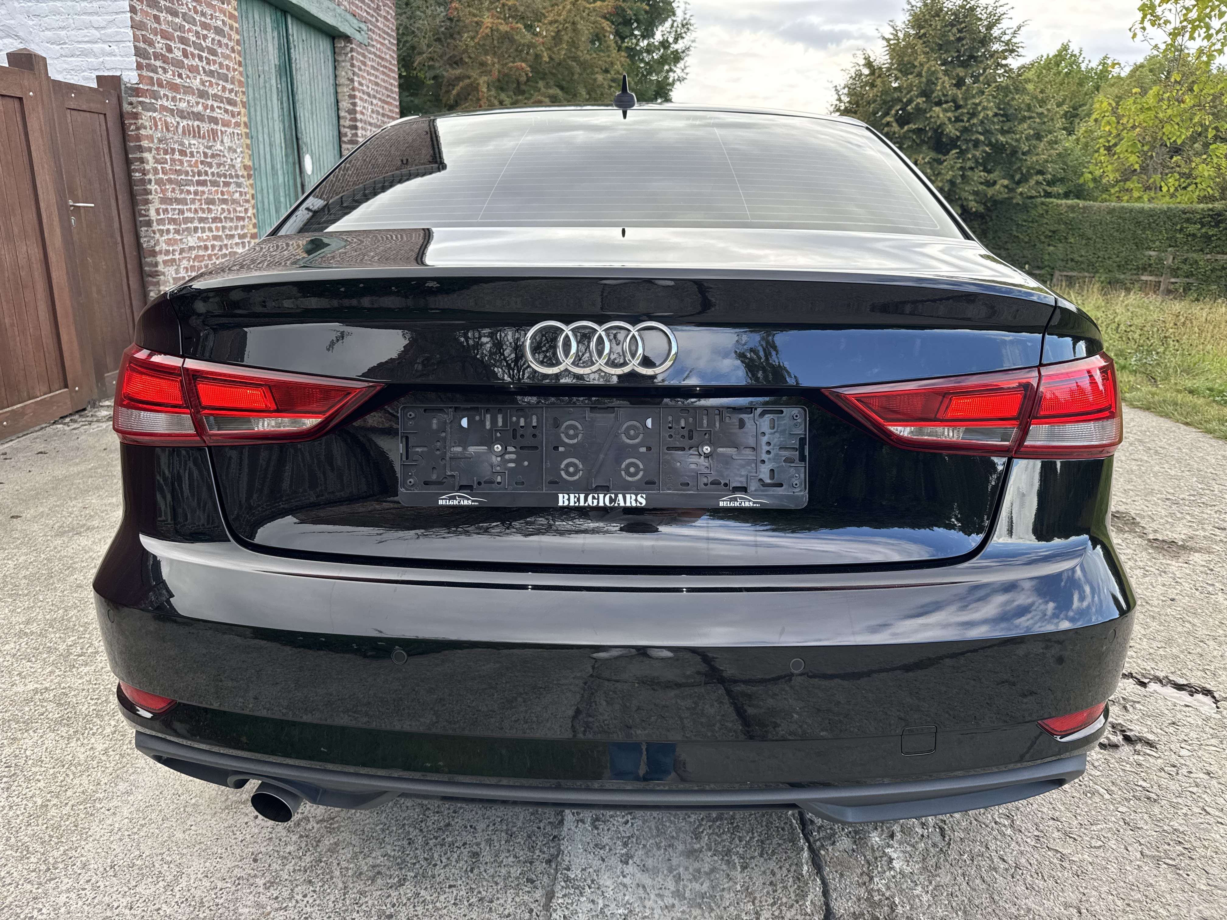 Audi A3 1.6 TDI Limousine S tronic sport