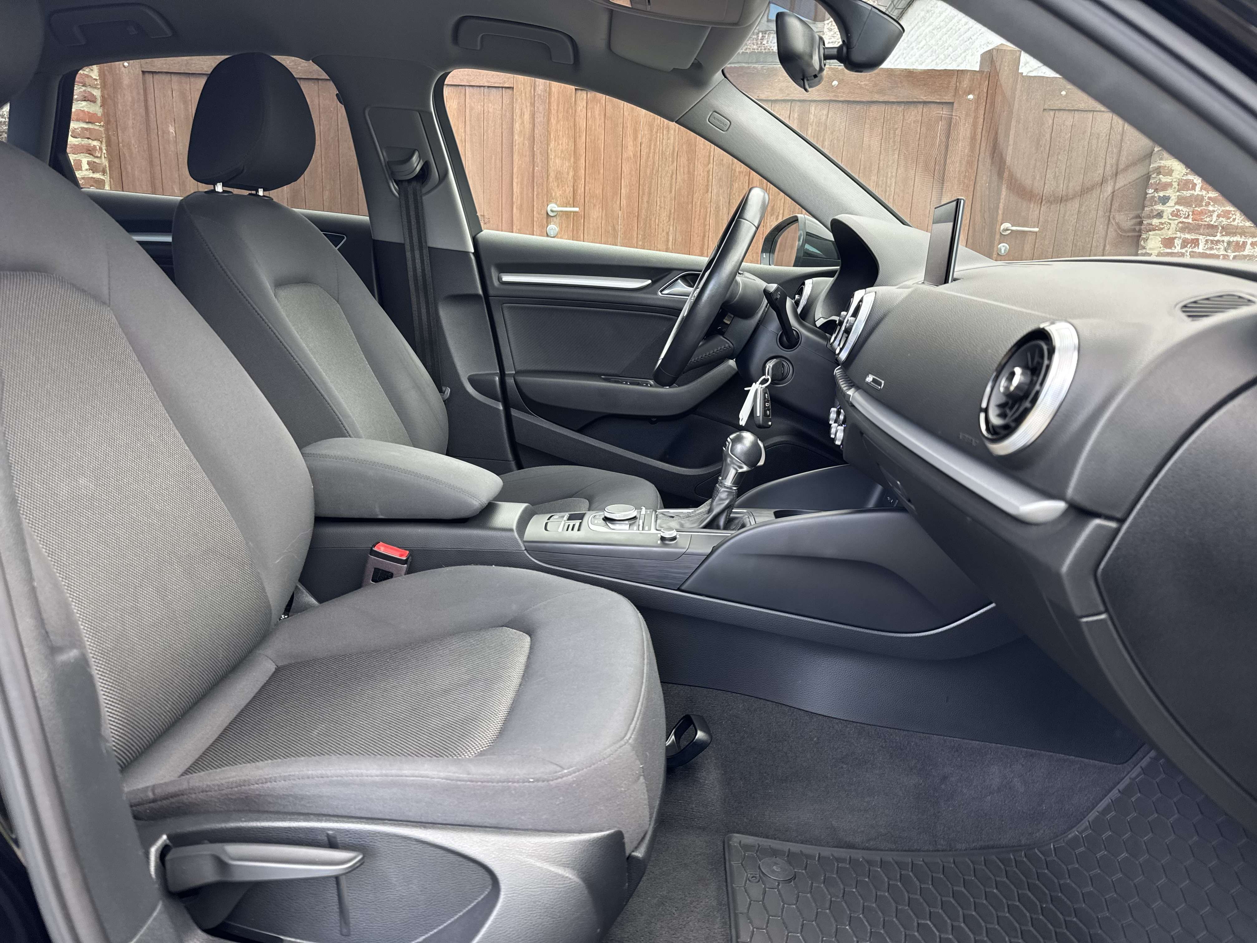 Audi A3 1.6 TDI Limousine S tronic sport