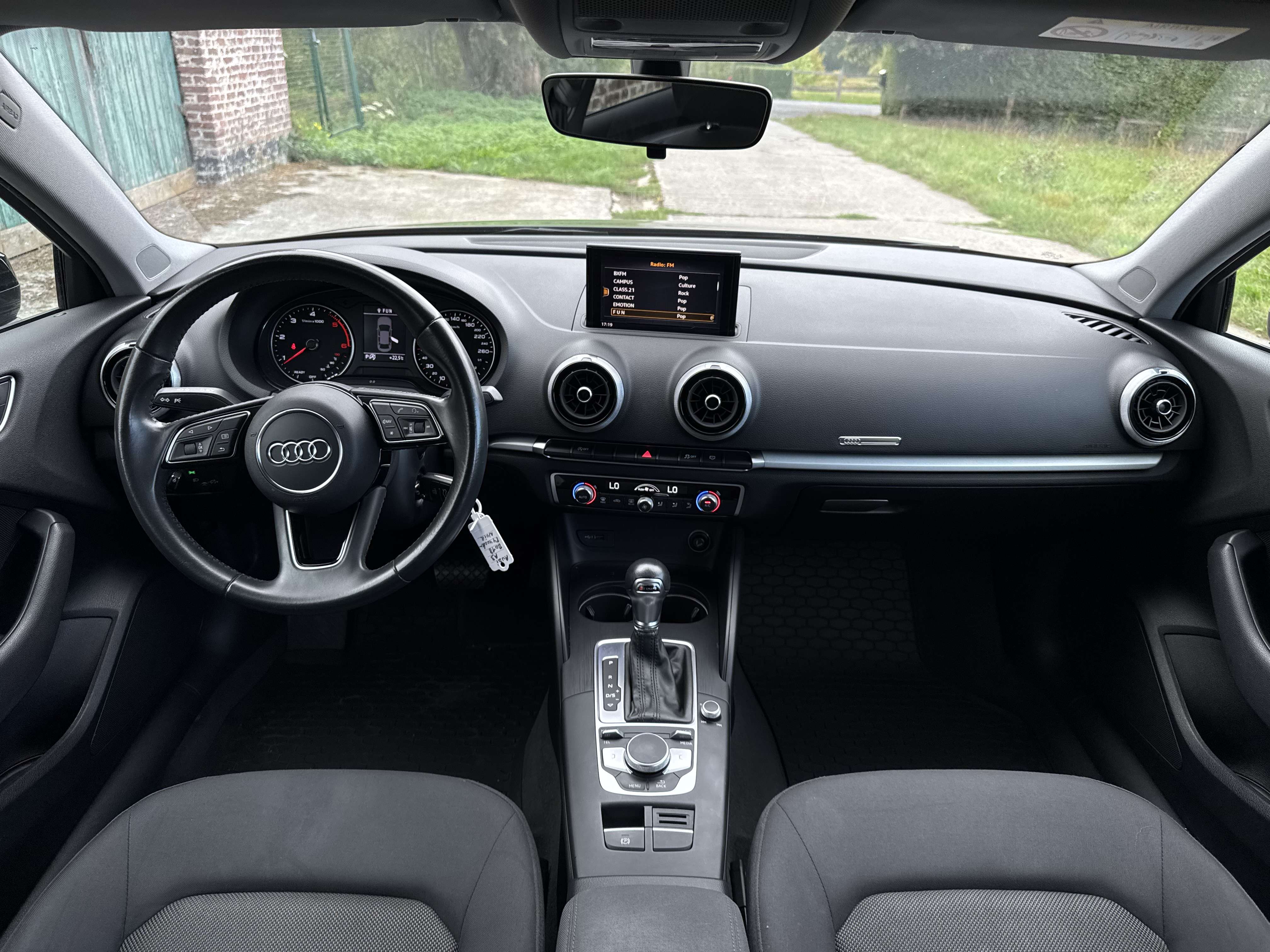 Audi A3 1.6 TDI Limousine S tronic sport