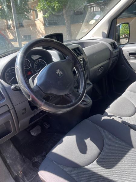 Peugeot Expert II FOURGON TOLE PACK CD CLIM 229 L1H1 2.0 HDI FAP 163 BVA
