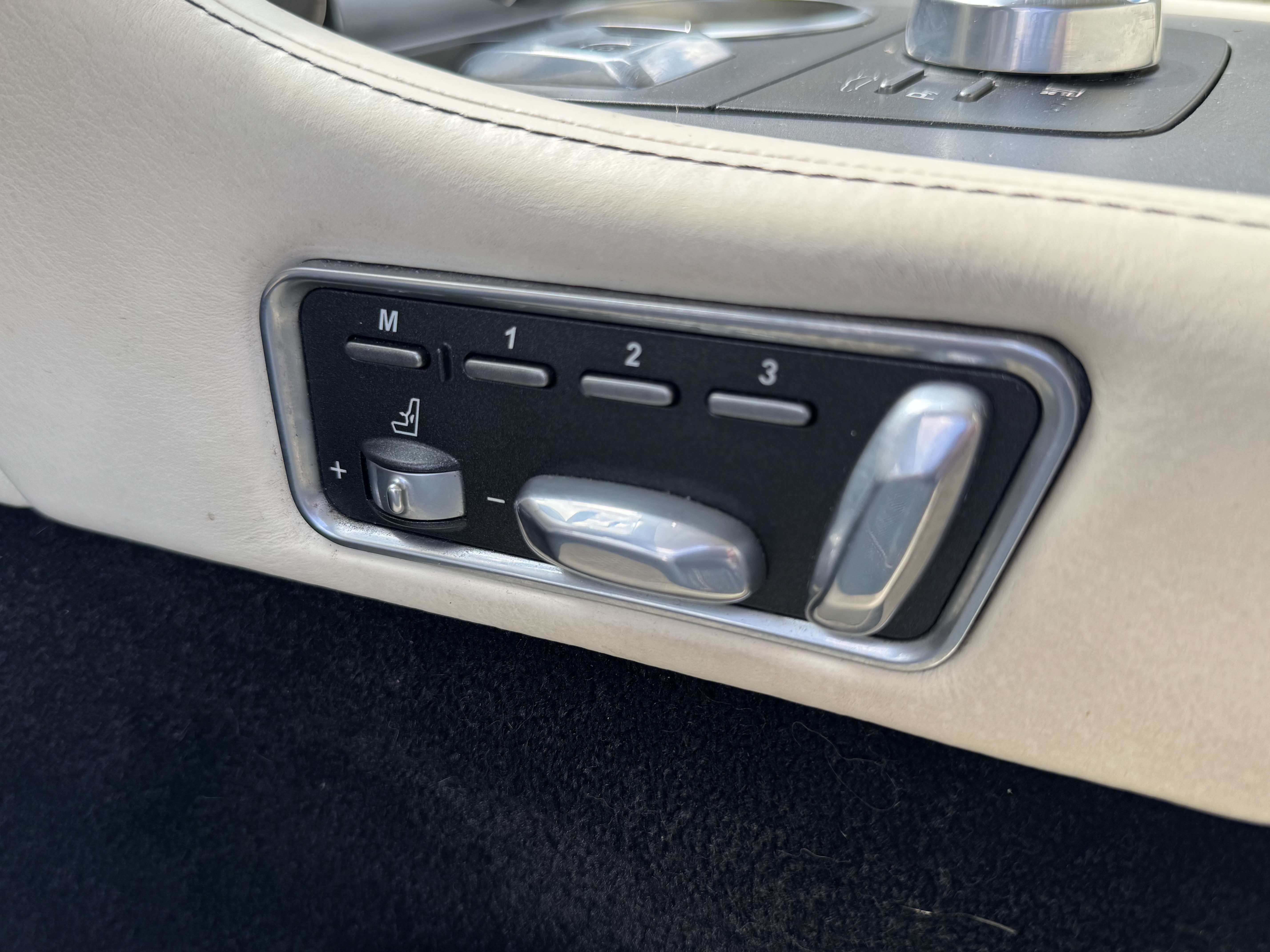 Aston Martin Rapide 5.9i V12 Touchtronic / GPS / B&O / GARANTIE