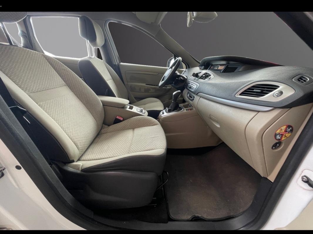 Renault Scenic III dCi 110 FAP eco2 Exception Euro 5 EDC 2011