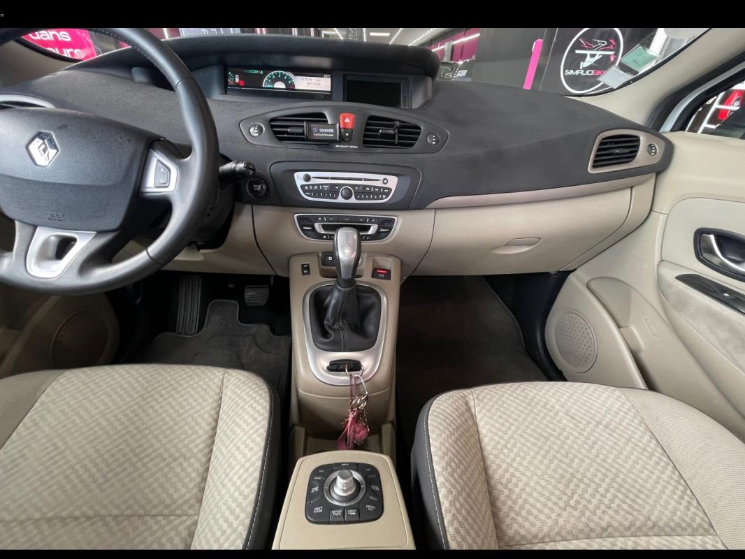 Renault Scenic III dCi 110 FAP eco2 Exception Euro 5 EDC 2011